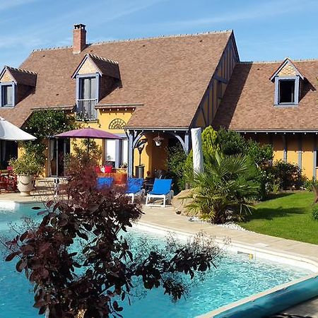 Chambres D'Hotes La Breachere Yvre-l'Eveque Exterior photo